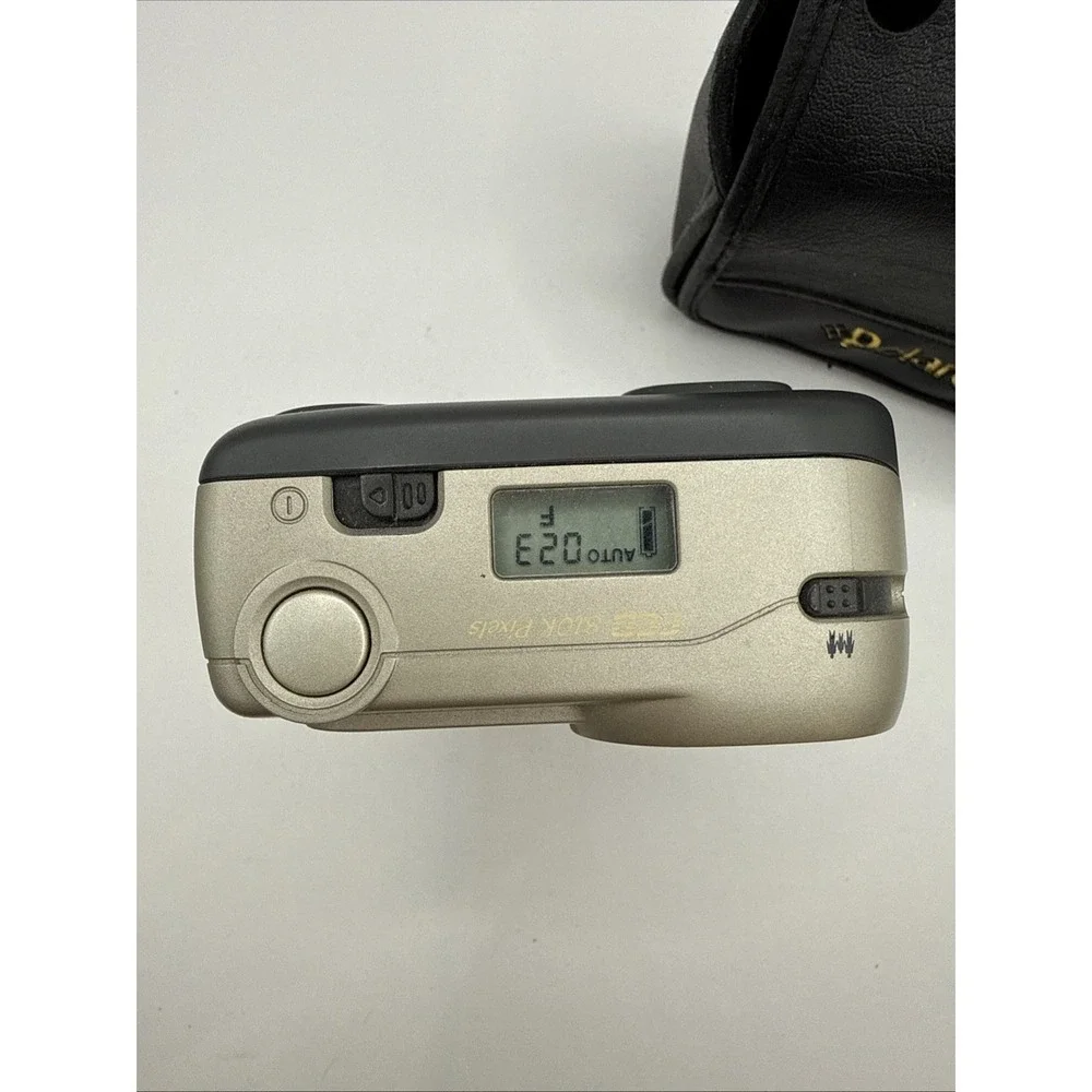 Polaroid PDC700 Digital Camera Silver Gray LCD Screen Built in Flash works